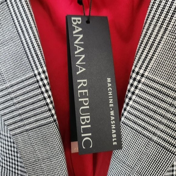 NWT Banana Republic | Classic Fit Machine Wash Single Button Plaid Blazer - Sz 6 - Picture 12 of 14
